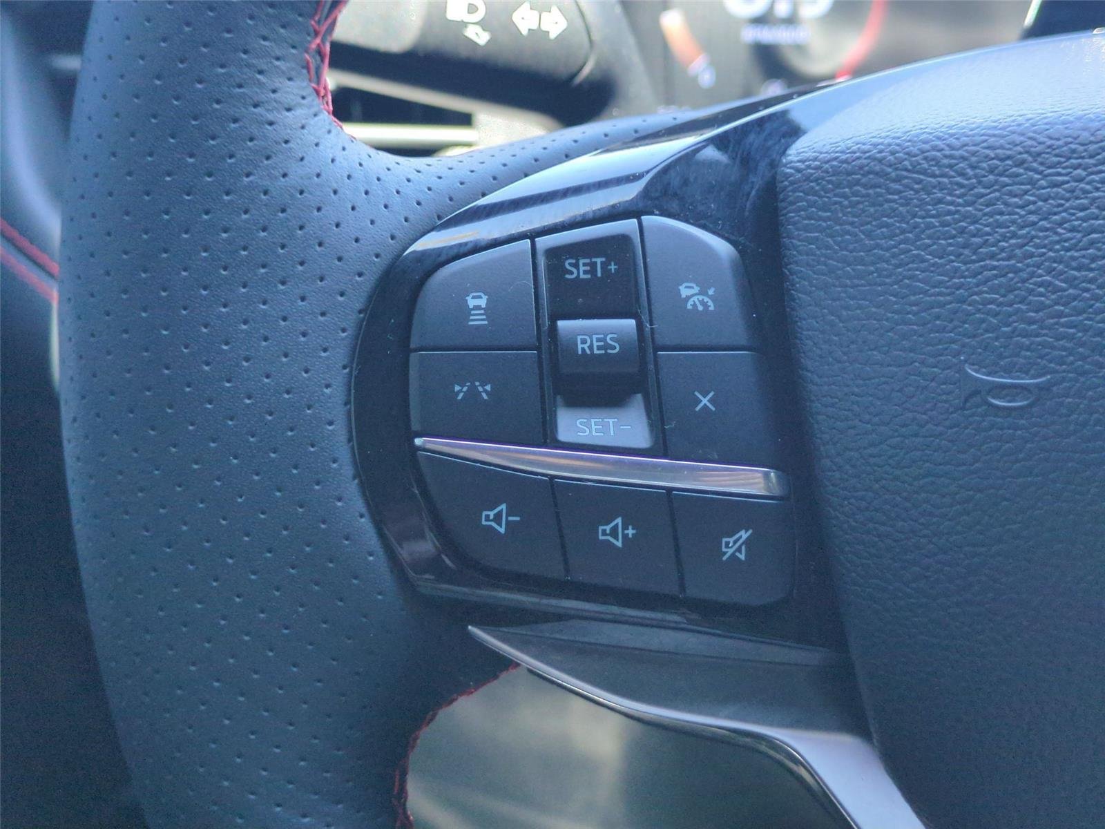 Used 2025 Vapor Blue Metallic Ford ST-Line image 20