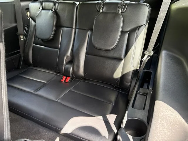 Used 2023 White Ford Limited image 18