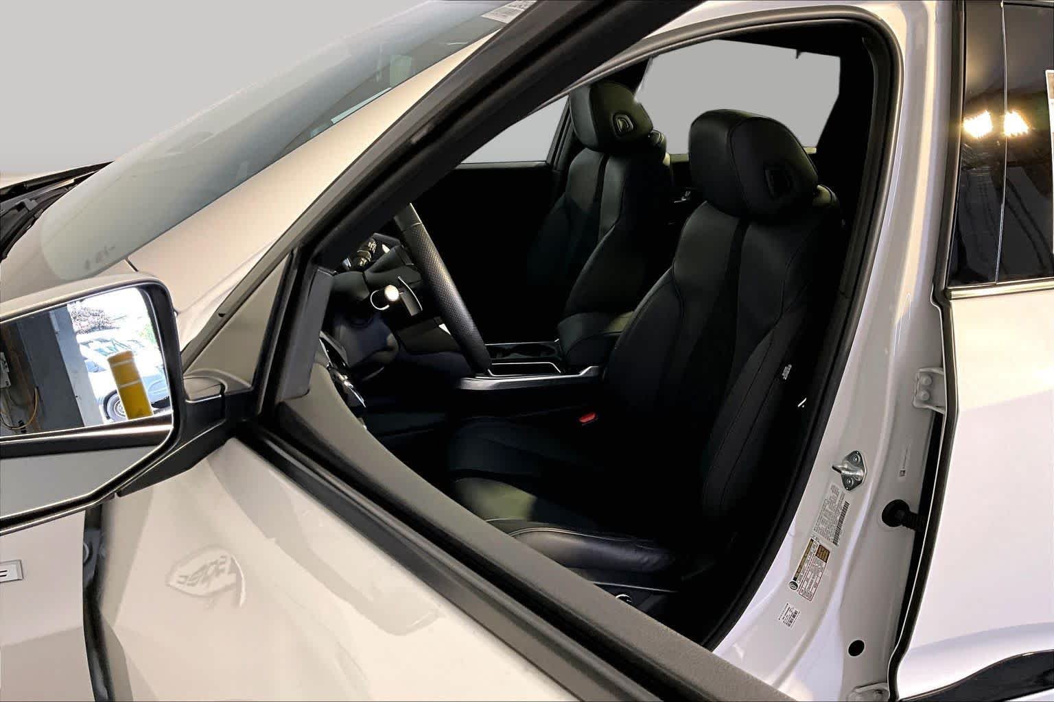 Certified Used 2026 Platinum White Pearl Acura With A-Spec Package image 9