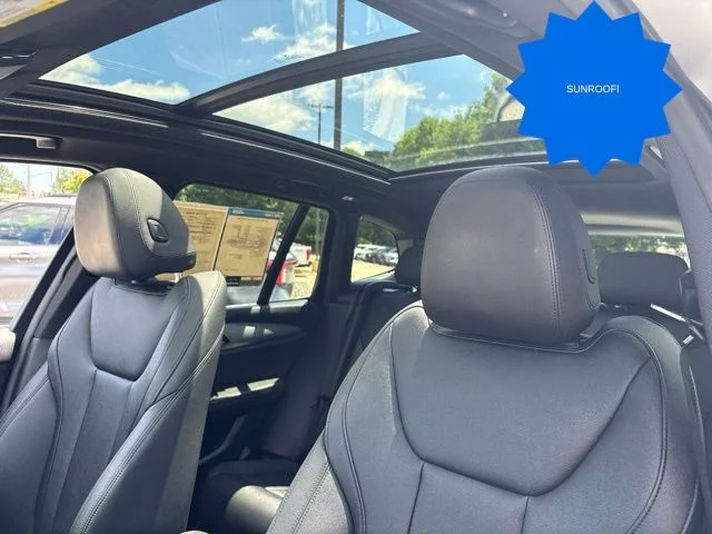 Used 2021 Black BMW sDrive30i image 29
