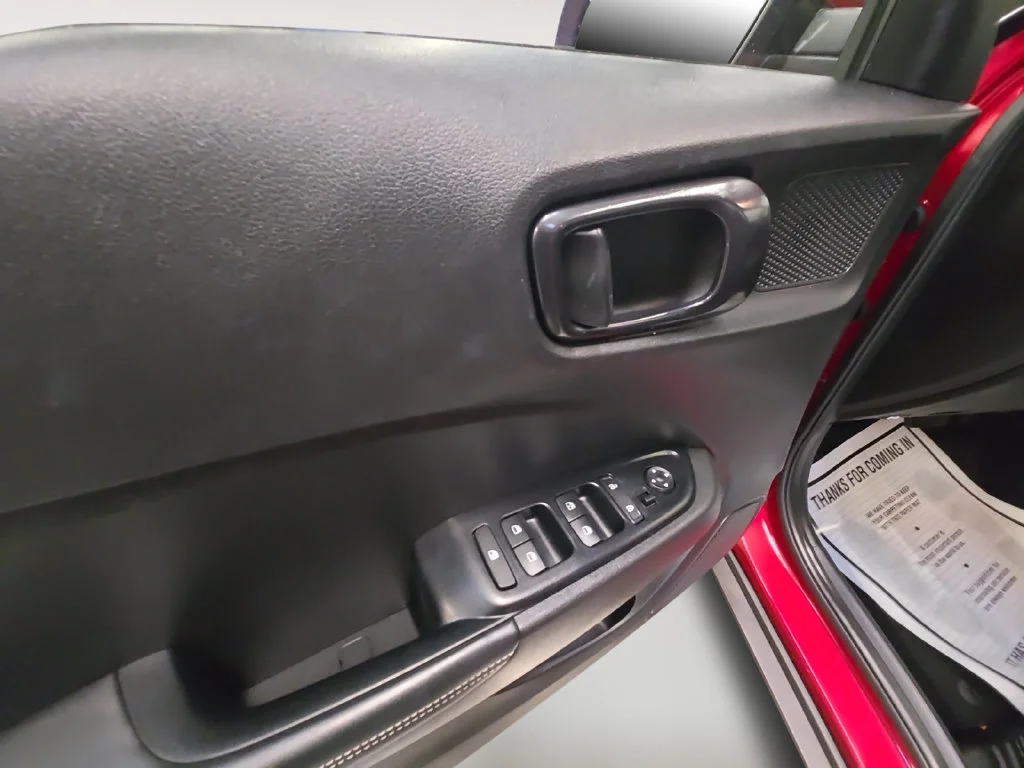 Used 2025 Red Hyundai Limited image 14