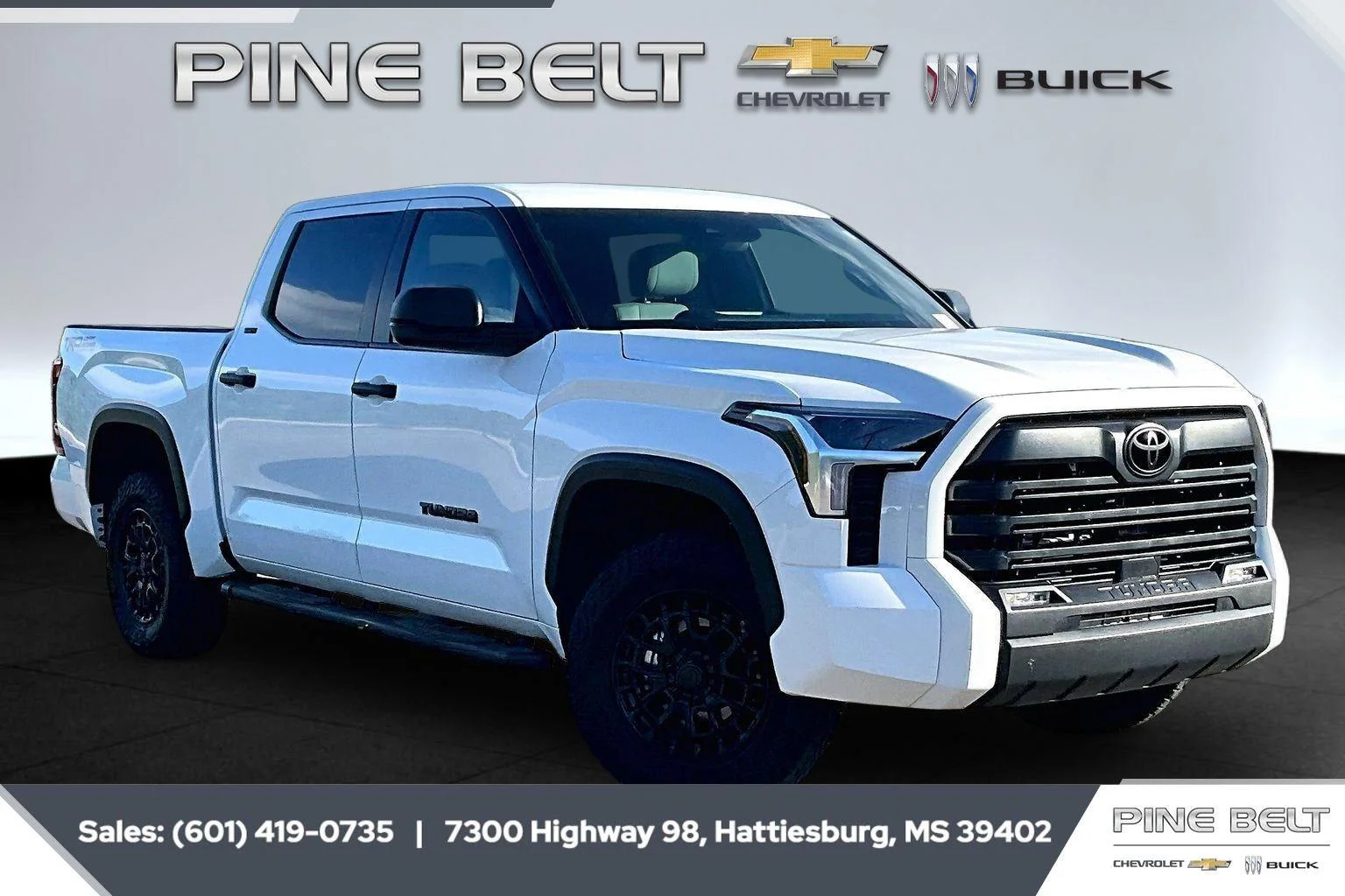 Used 2025 Ice Cap Toyota SR5 image 1