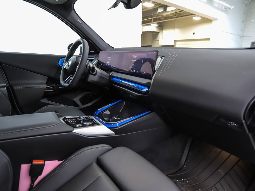 Used 2026 Gray Metallic BMW 30 xDrive image 28