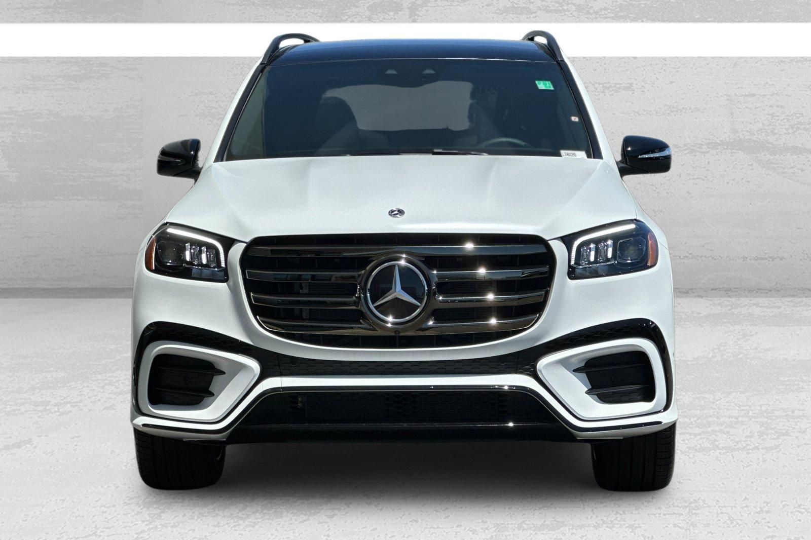 New 2026 White Mercedes-Benz GLS 450 image 9