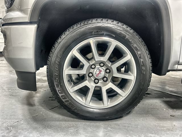 Used 2018 QUICKSILVER METALLIC GMC Denali image 10