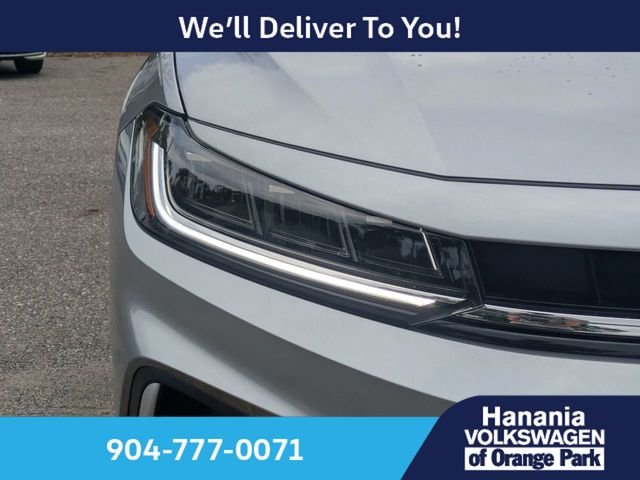 New 2026 Silver Volkswagen 1.5T SE image 9