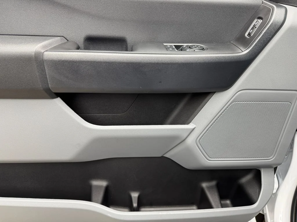New 2026 Oxford White Ford F-550® XL image 11