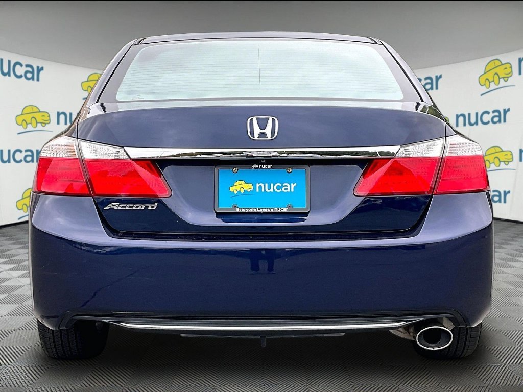 Used 2015 Blue Honda EX image 5