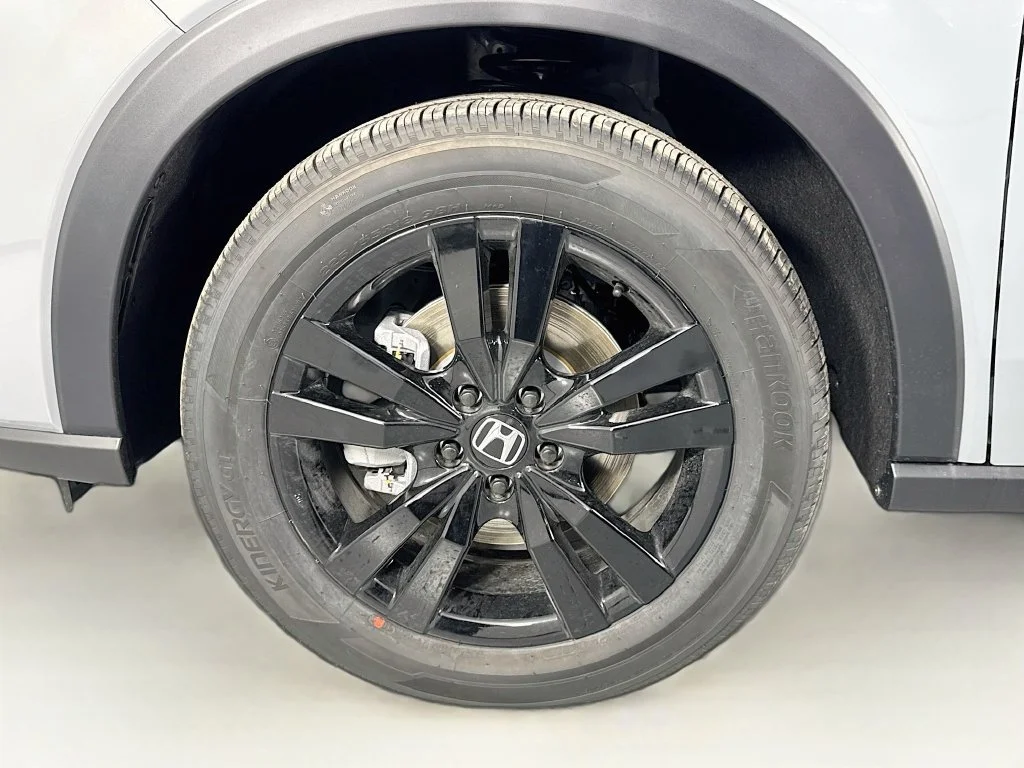 New 2027 Urban Gray Pearl Honda Sport image 13