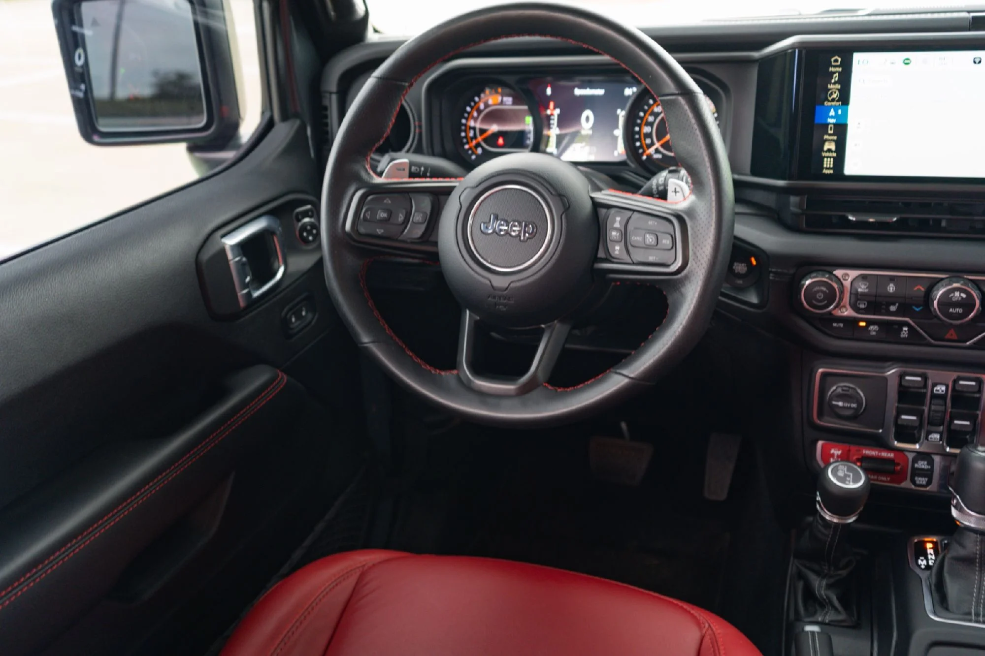 2024 Jeep Wrangler 4-Door Rubicon 392 - Photo 26