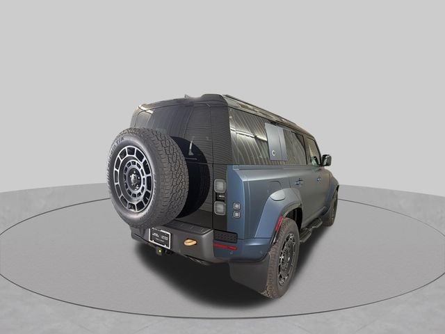 New 2026 Sargasso Blue Land Rover OCTA image 4