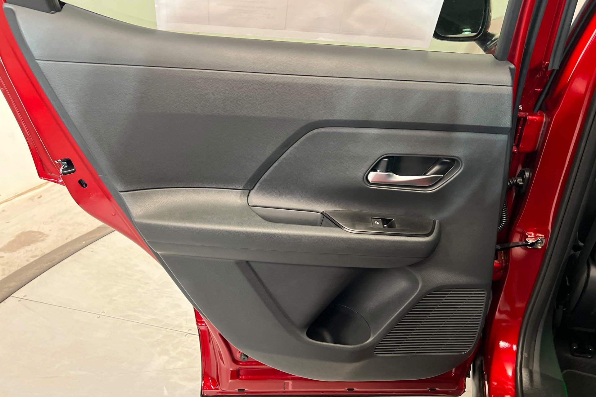 New 2026 Scarlet Ember Tintcoat Nissan SV image 19