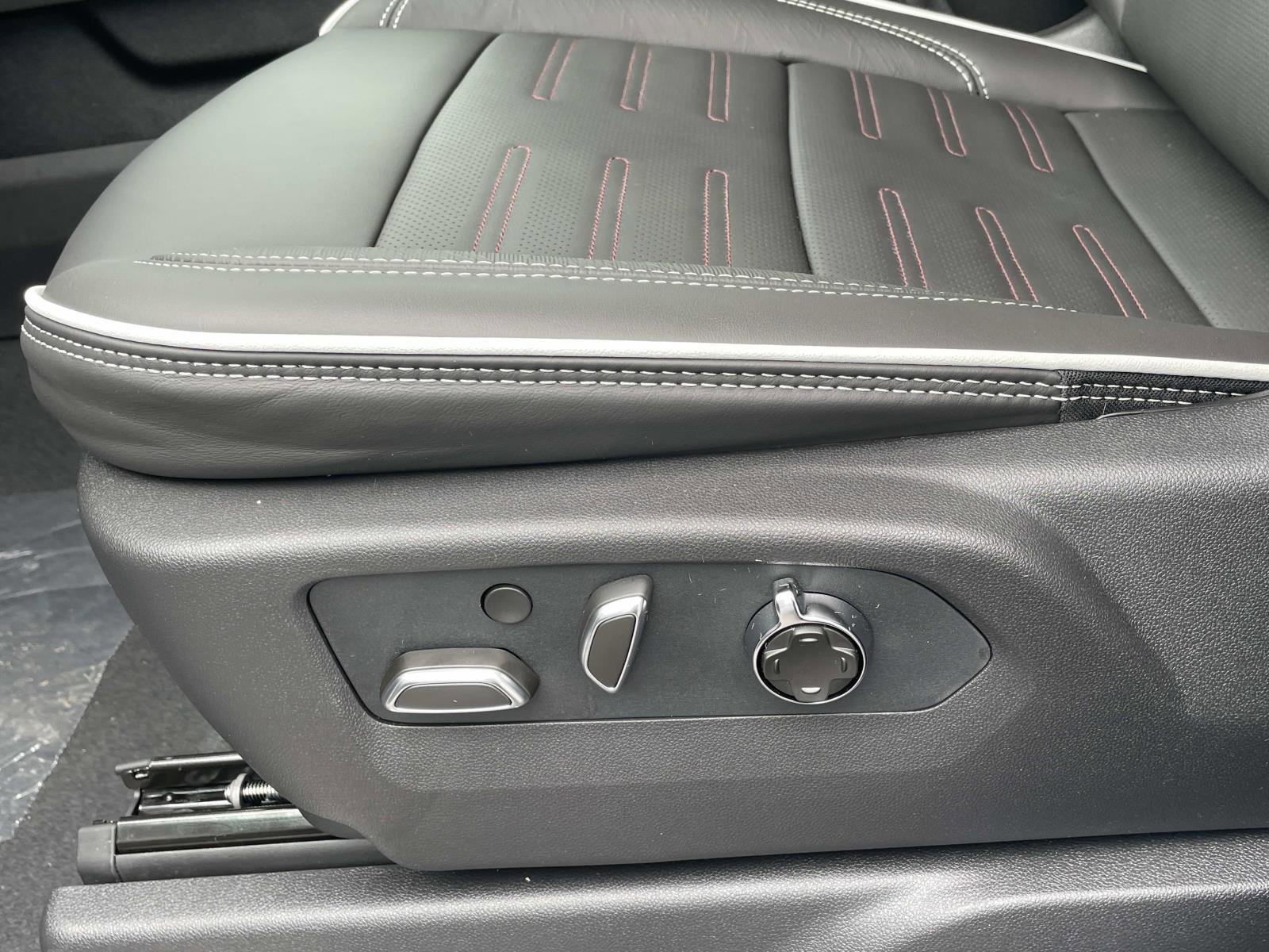 2026 GMC Sierra 2500HD AT4X - Photo 21