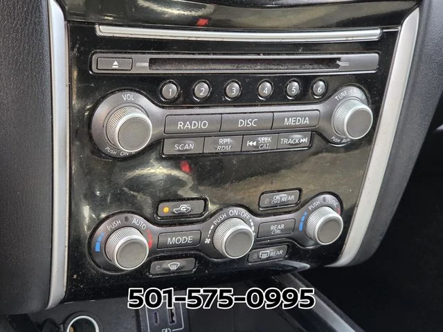 Used 2020 Silver Nissan SV image 24