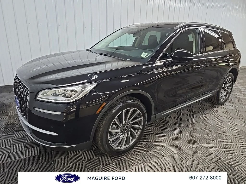 Used 2023 Black Lincoln Reserve image 11
