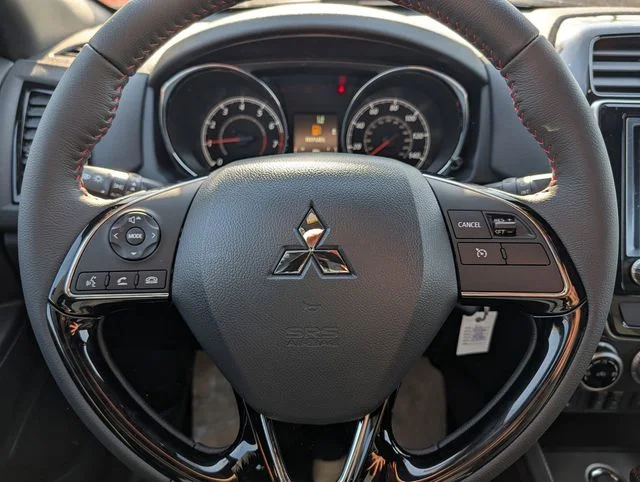 New 2026 Mercury Gray Metallic Mitsubishi 2.0 Trail Edition image 8