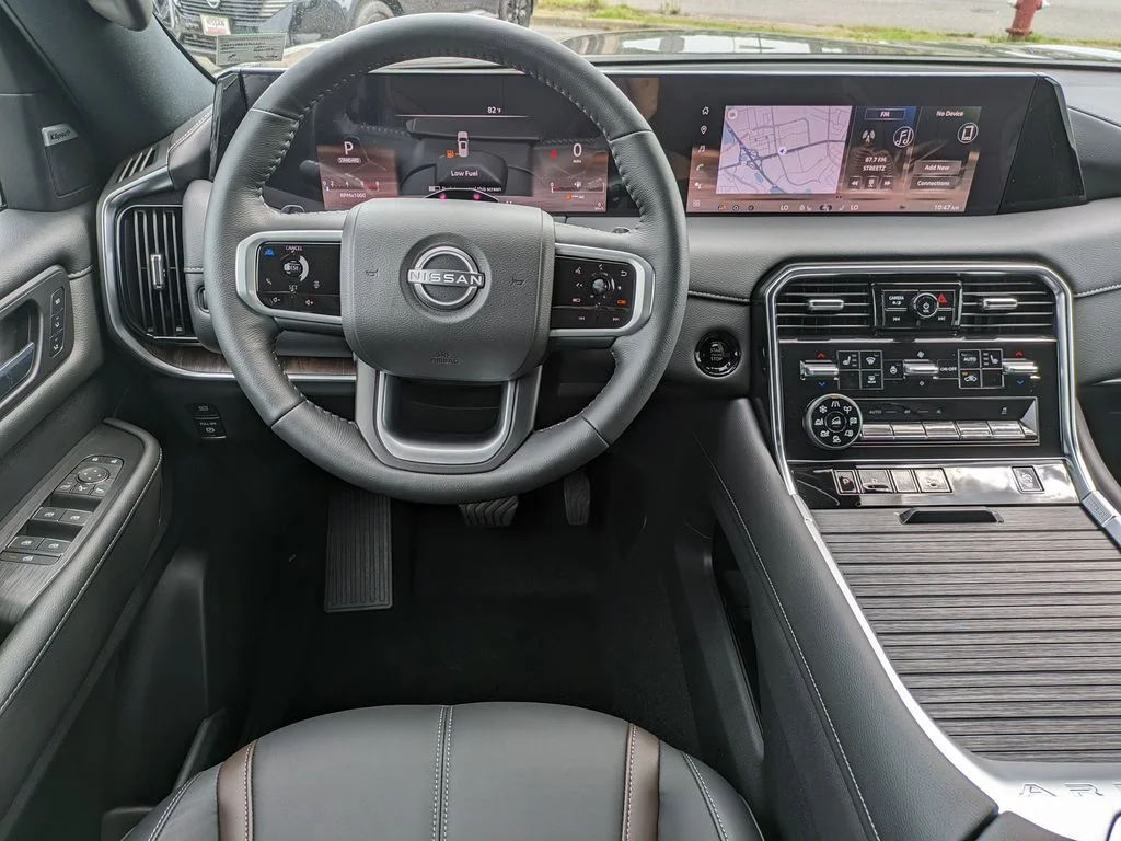 2025 Nissan Armada SL - Photo 16