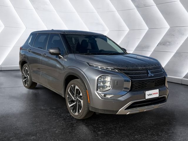 2024 Mitsubishi Outlander Plug-in Hybrid SE