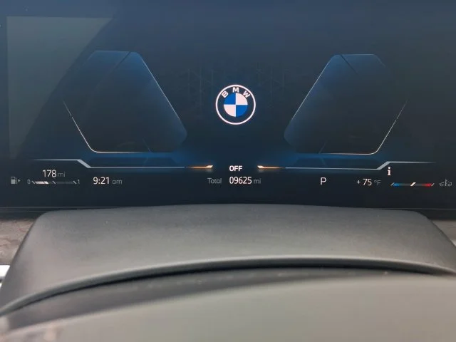 Used 2026 Black BMW xDrive40i image 18