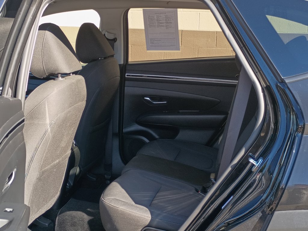 Used 2022 Black Hyundai SEL image 17
