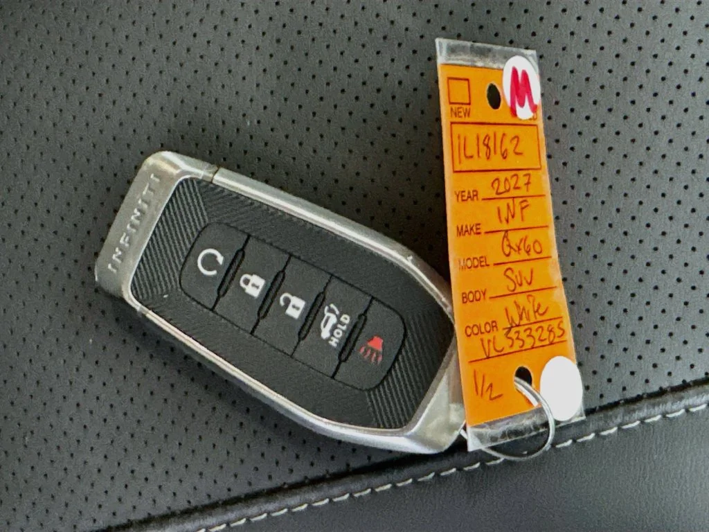 Certified Used 2027 White INFINITI LUXE image 42