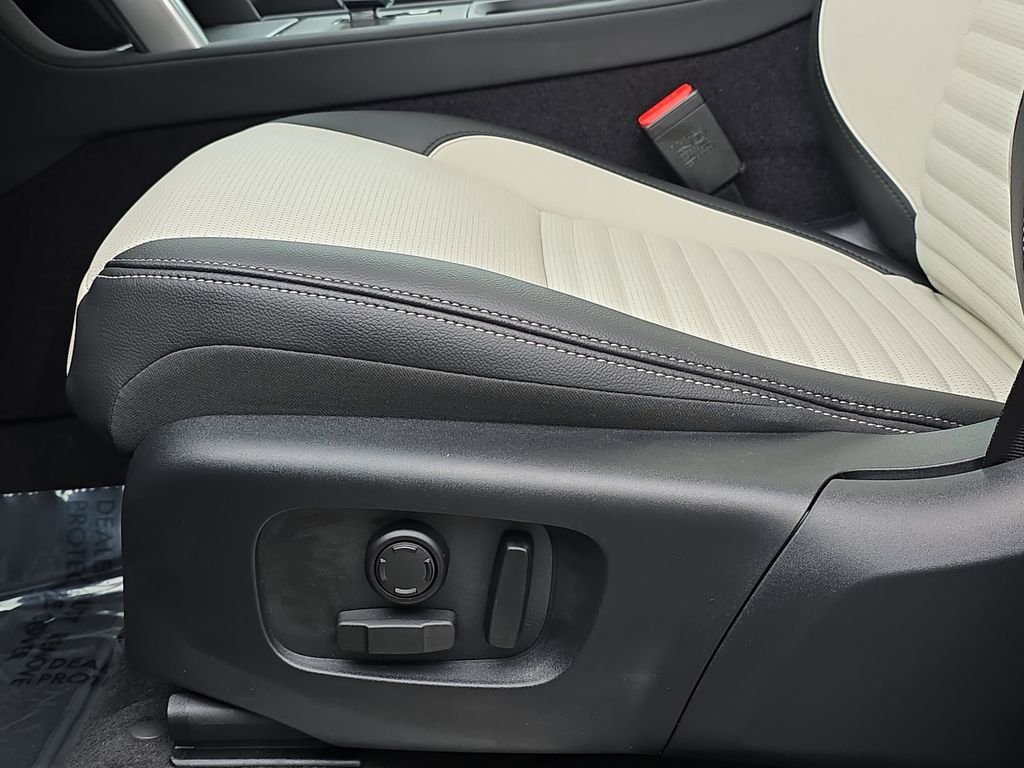 2026 Land Rover Discovery Sport Landmark - Photo 30