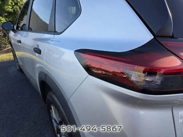 Used 2024 Silver Nissan S image 9