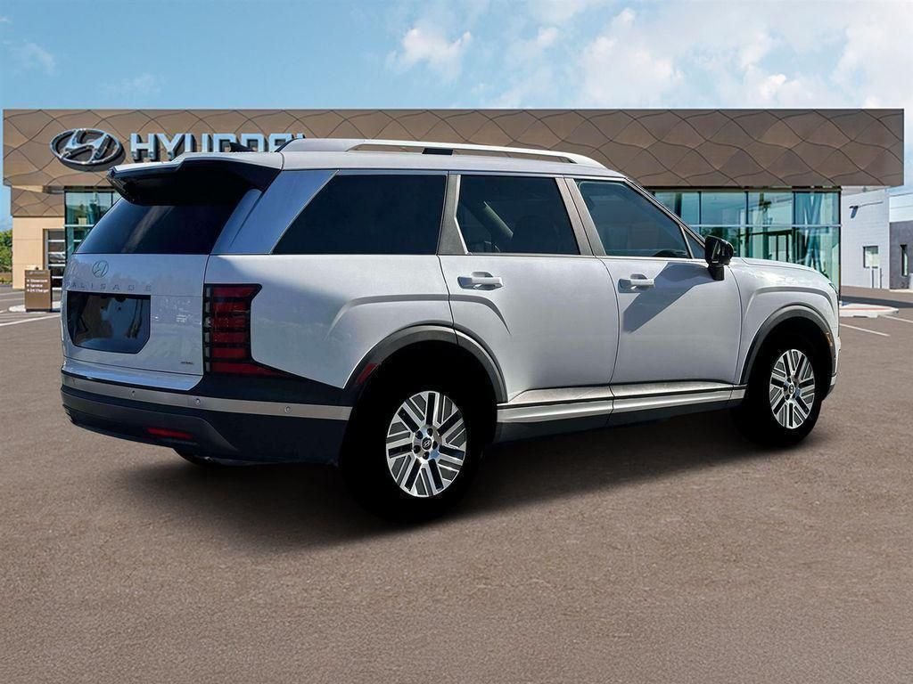 New 2026 White Hyundai SEL Premium image 8