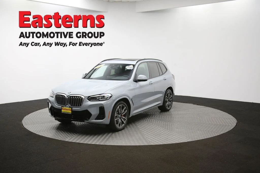 Used 2022 Gray BMW sDrive30i image 56