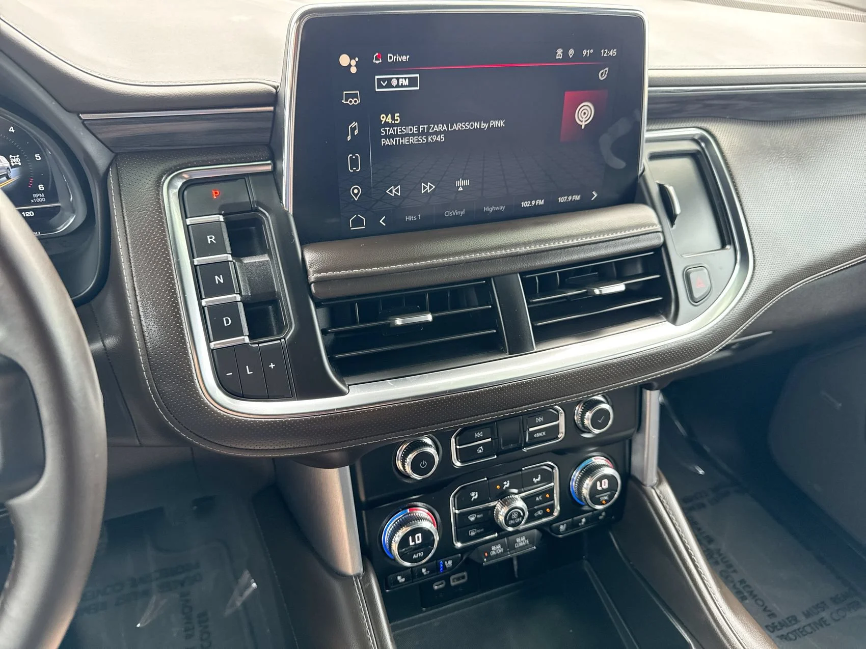 2023 GMC Yukon SLT - Photo 16
