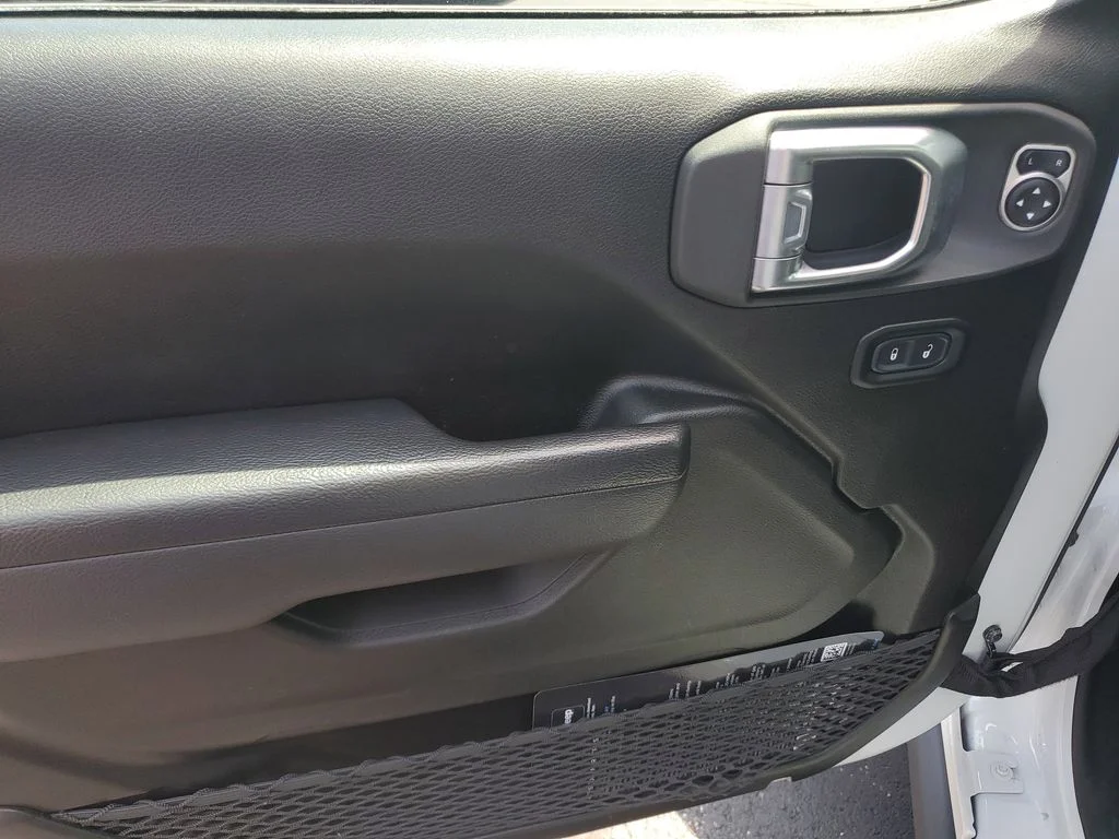 Used 2023 White Jeep Willys 4xe image 19
