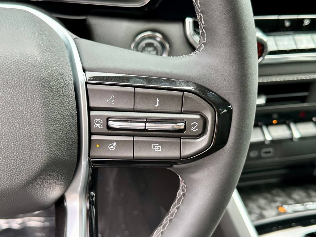 2026 Chevrolet Colorado LT - Photo 33