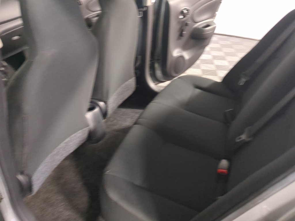 Used 2014 Magnetic Gray Nissan S image 15