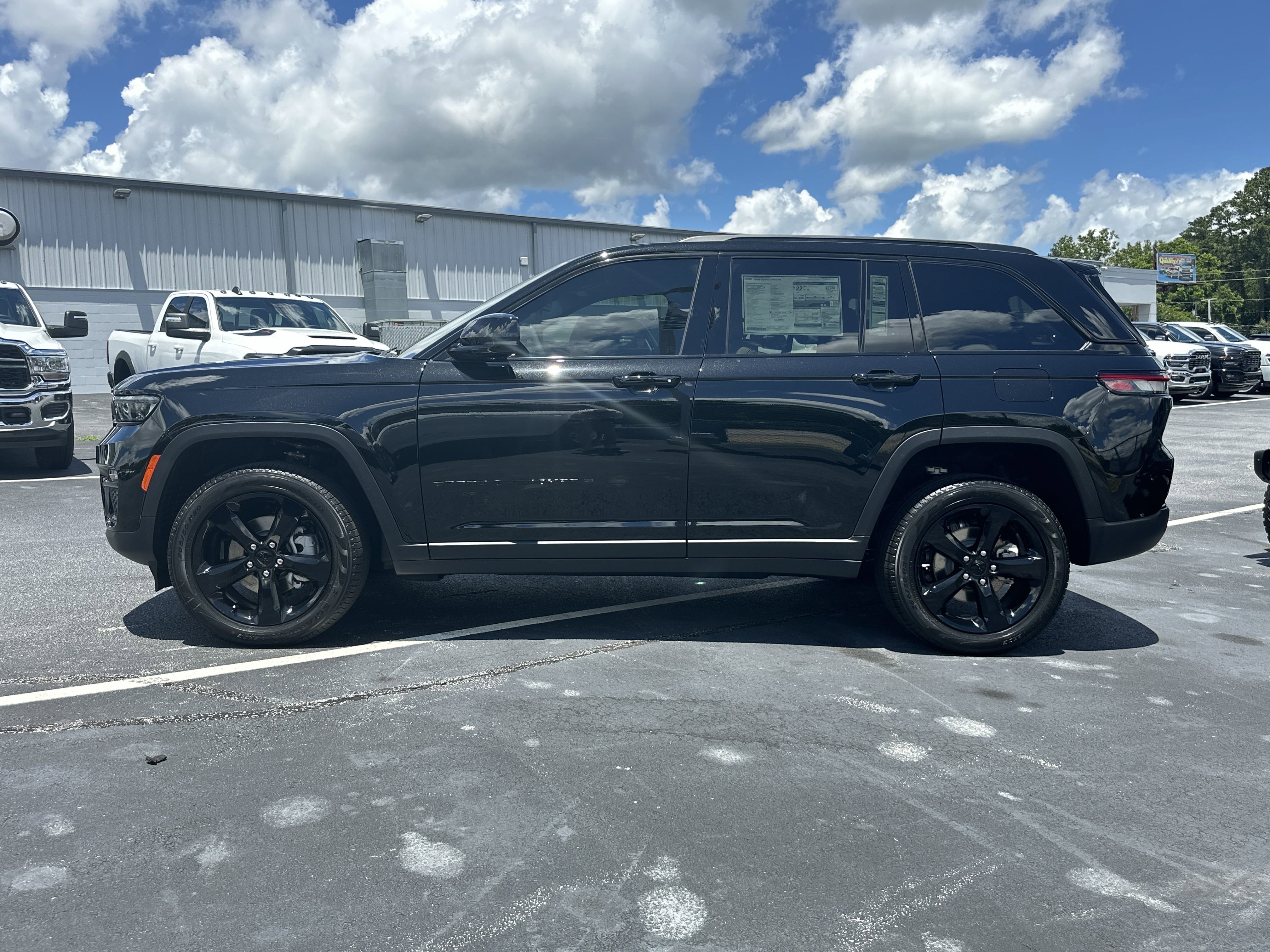2025 Jeep Grand Cherokee Limited - Photo 5