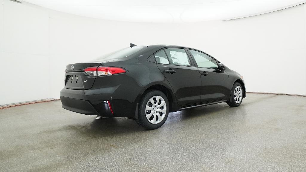 New 2026 Midnight Black Metallic Toyota LE image 5