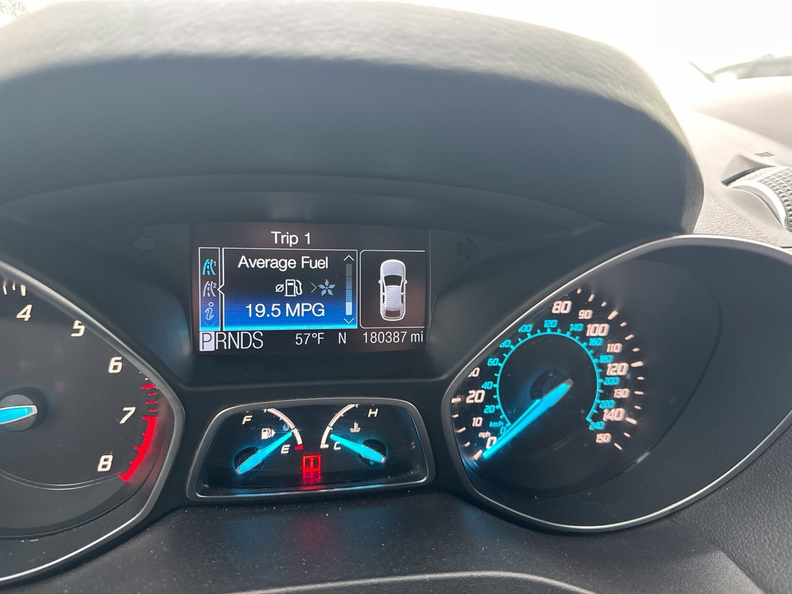 Used 2013  Ford Titanium image 6