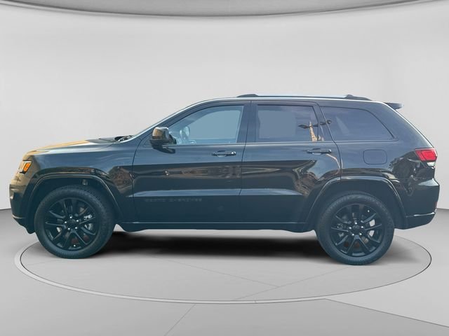 Used 2021 Black Jeep Laredo X image 2