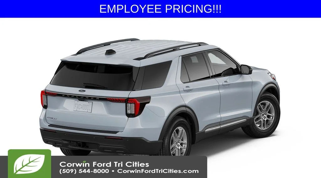 New 2026 Space White Metallic Ford Active image 3