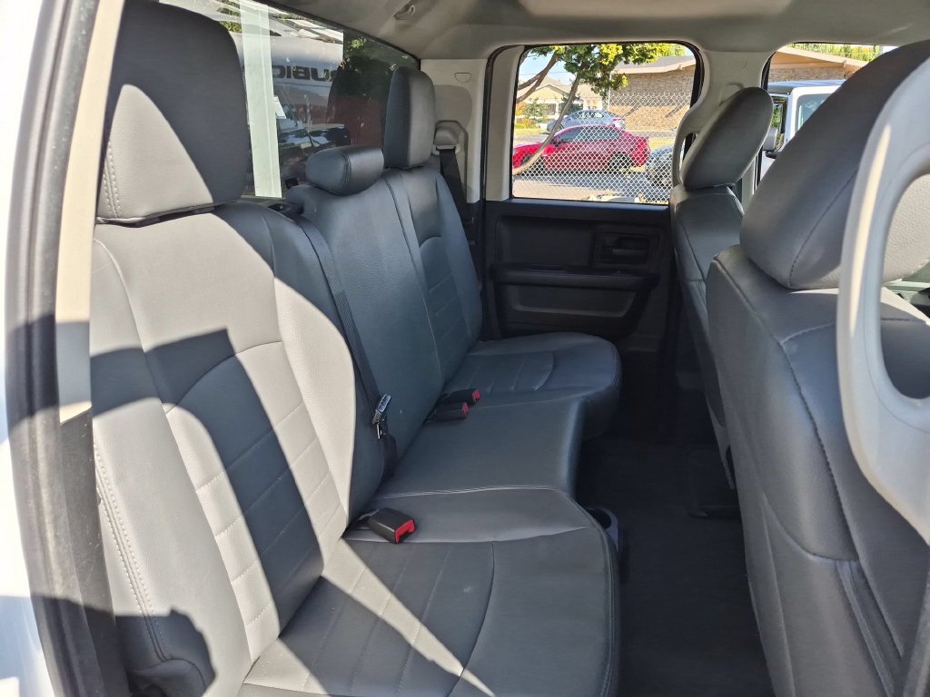 Used 2015 Bright White Clearcoat Ram Tradesman image 15