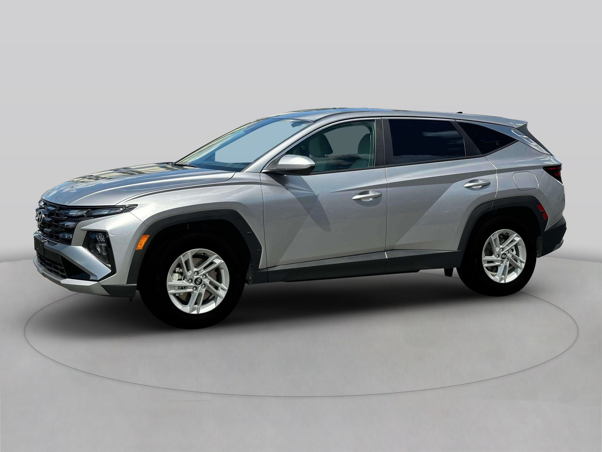 New 2026 Silver Hyundai SE AWD image 2