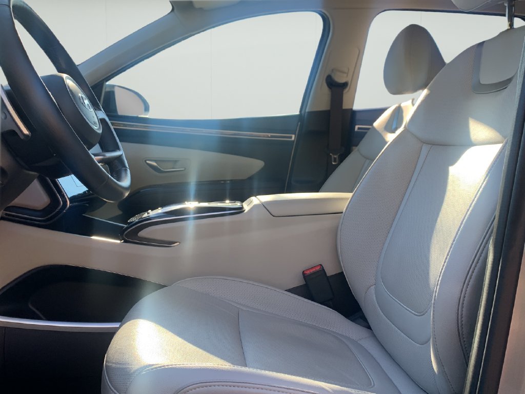 Certified Used 2024 Shimmering Silver Hyundai Limited image 15