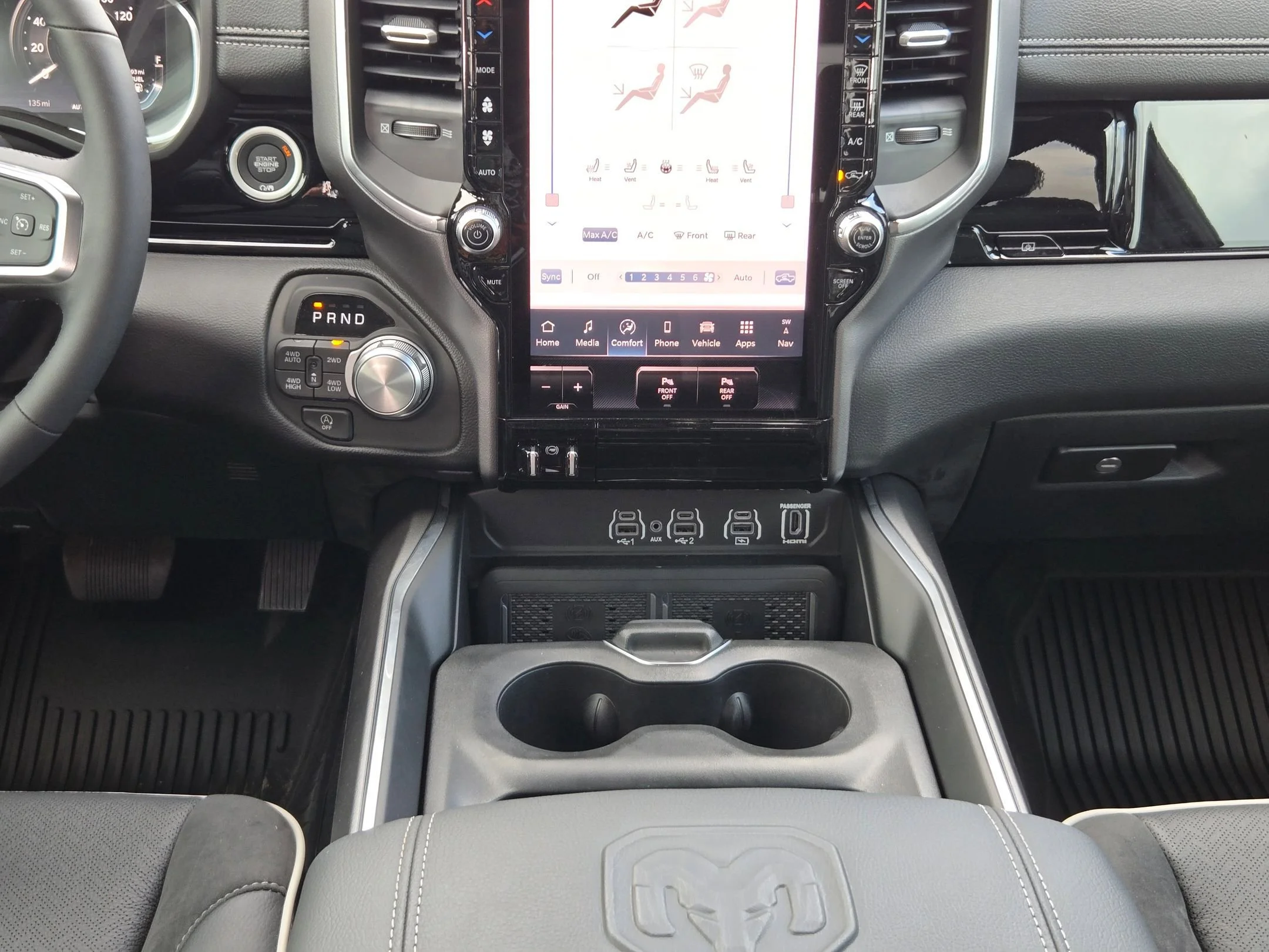 2026 RAM 1500 Laramie - Photo 15