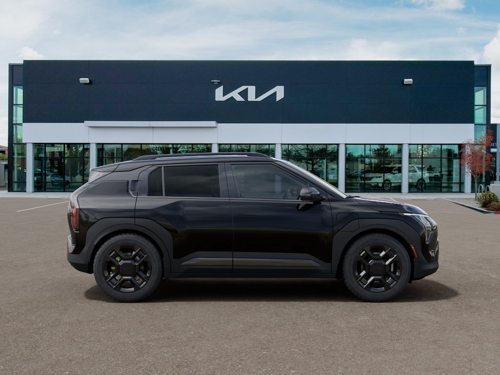 New 2027 Black Kia Wind image 7