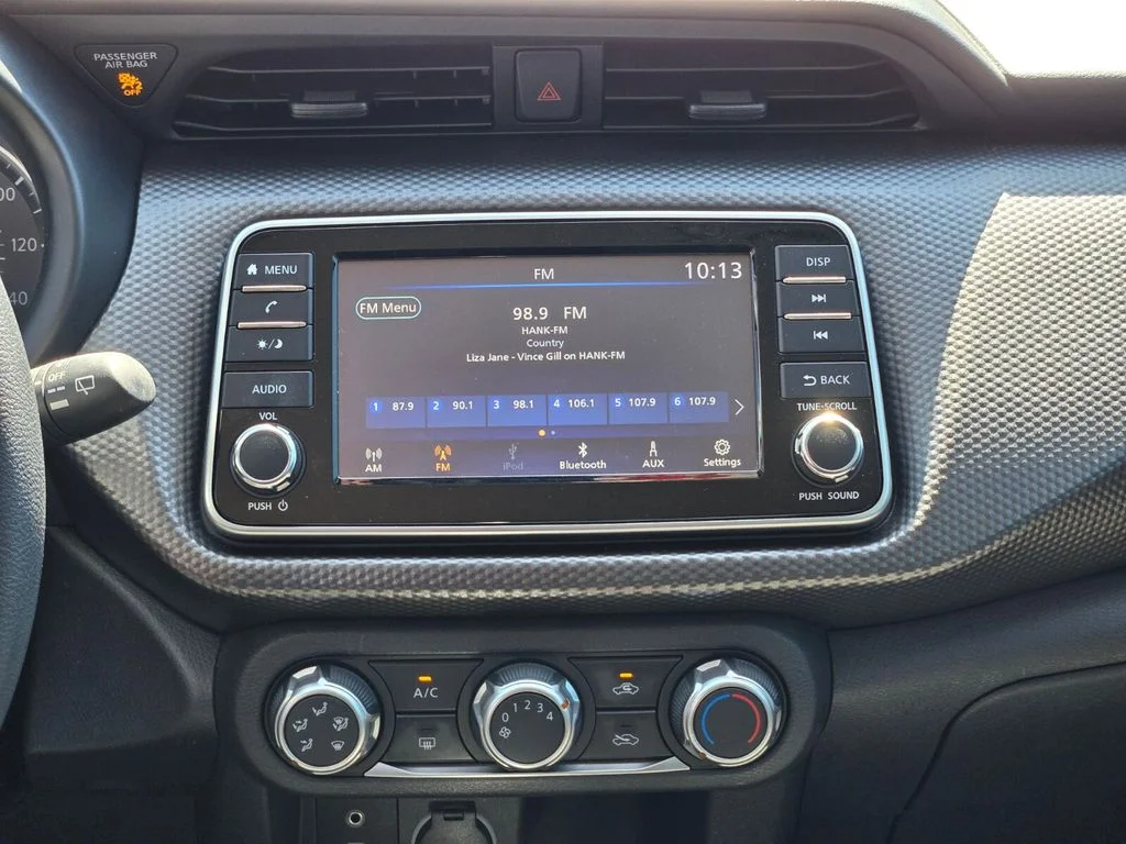 Certified Used 2020 Silver Nissan S image 15