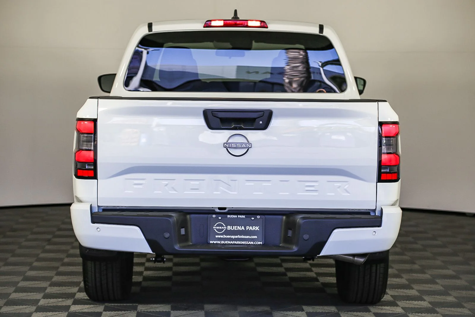 New 2025 White Nissan SV image 8