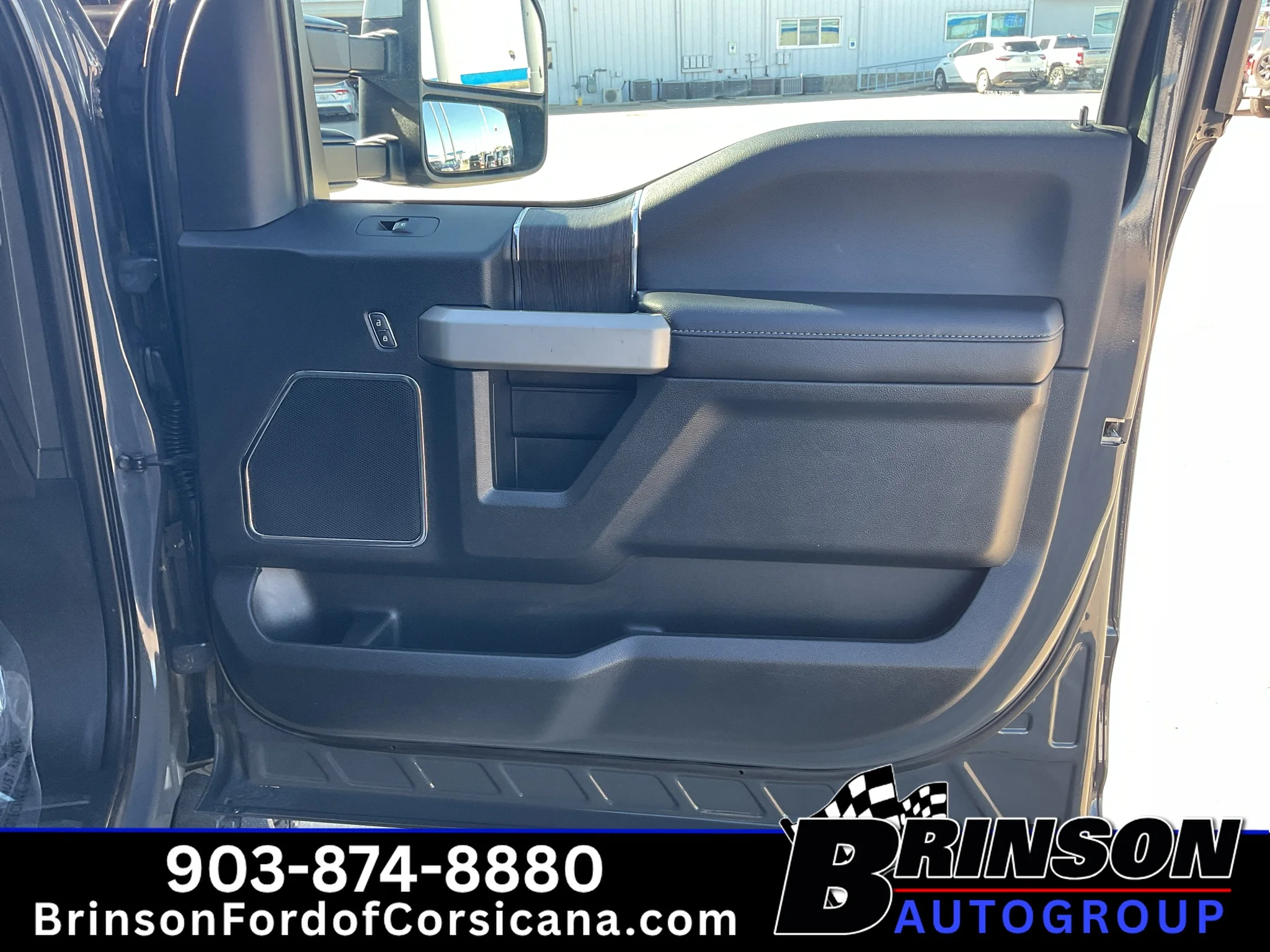 Used 2021 Lithium Gray Metallic Ford LARIAT image 21