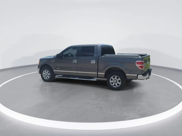 Used 2013 Gray Ford XLT image 6