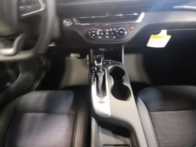 New 2026 Summit White Buick Preferred image 11