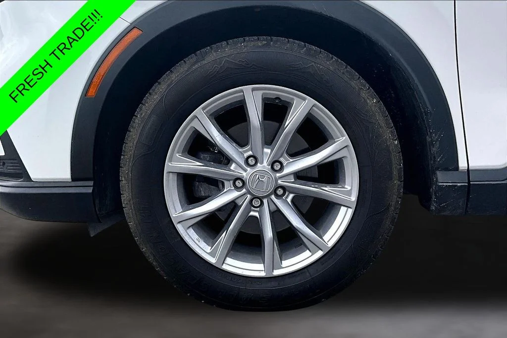 Used 2024 White Honda EX-L image 31
