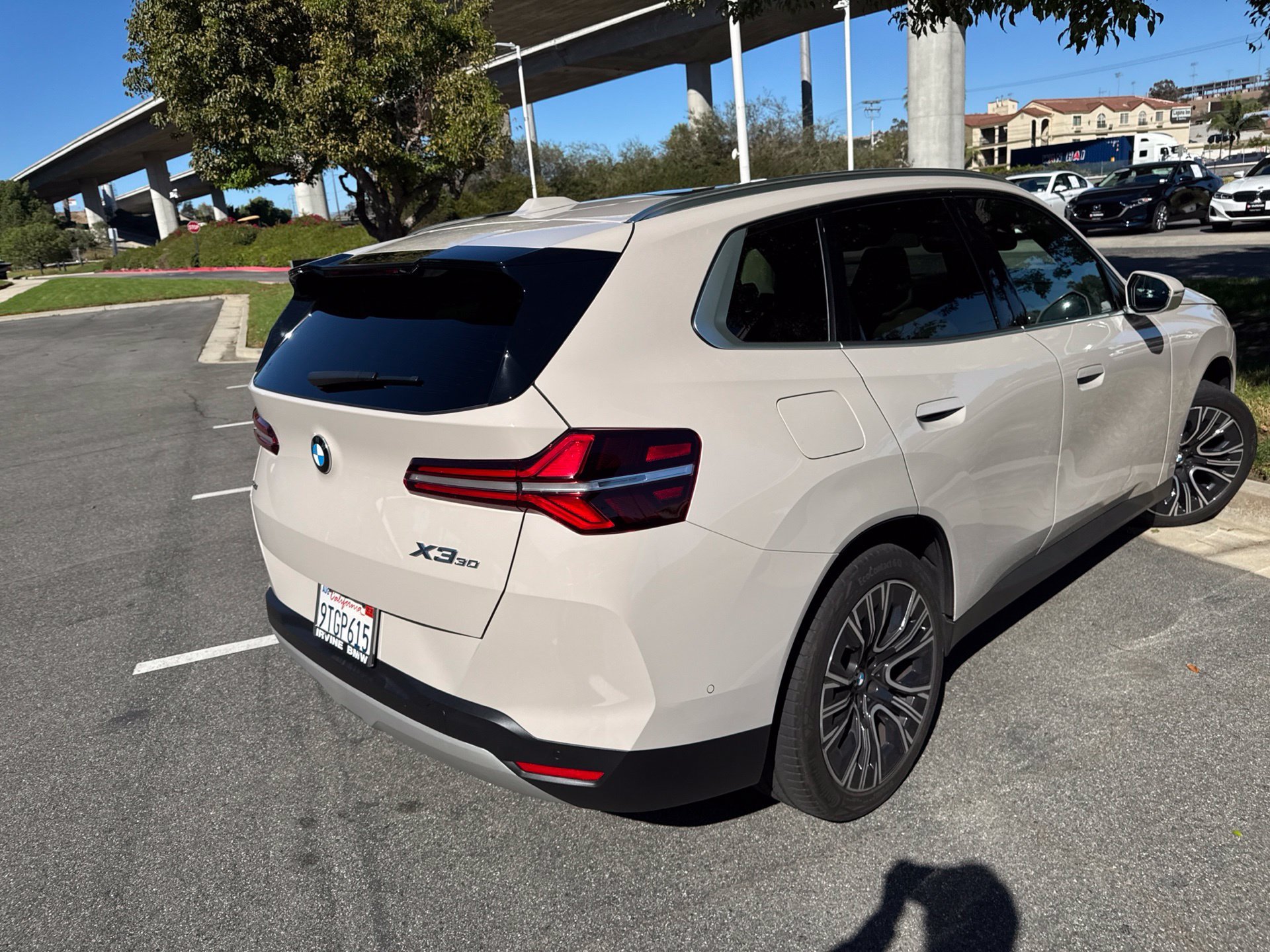 Used 2025 Beige BMW 30 xDrive image 7